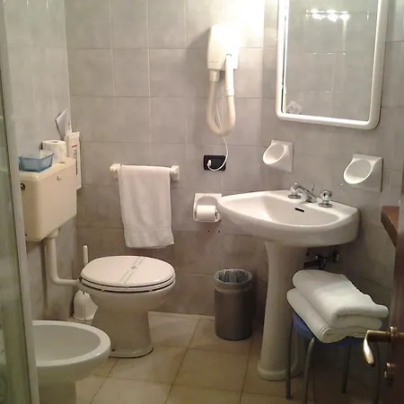 La Vela Hotel Viadana Room photo